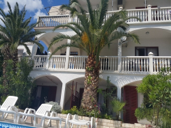 Apartmani Villa Palma Ribarica Cesarica