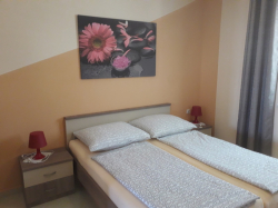 Apartmani Vivien Kustići (Otok Pag)