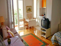 Apartmani Tri Kugle Novalja (Otok Pag)