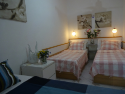 Apartmani TINA Novalja (Otok Pag)