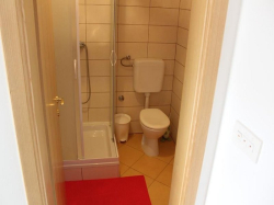 Apartmani Vila Lana Vrsi 